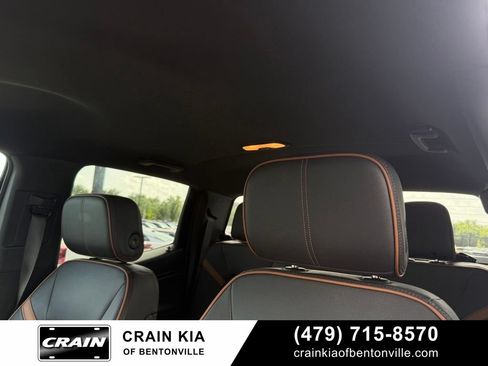 Used 2024 GMC Canyon AT4 AWD/4WD image 20