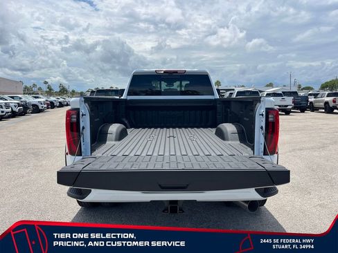 New 2026 GMC Sierra 3500 Denali Ultimate AWD/4WD image 16