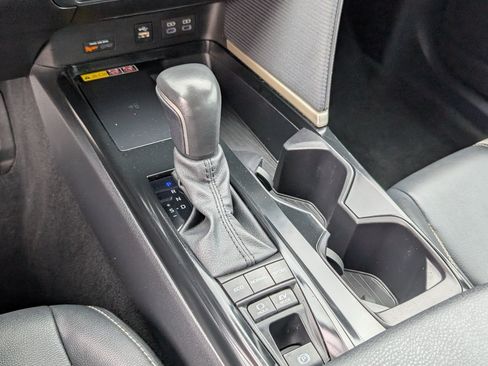 Used 2025 Toyota Camry SE w/ Multimedia Upgrade Package FWD image 16