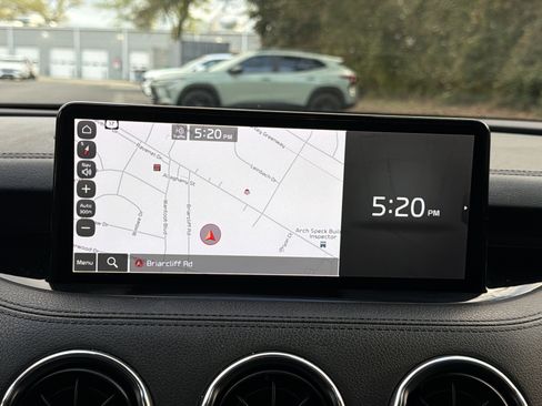 Used 2022 Kia Stinger GT1 image 24