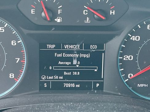 Used 2021 Chevrolet Traverse LS image 7