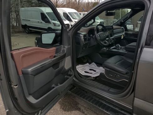 Certified 2022 Ford F150 Lariat w/ Equipment Group 502A High image 9