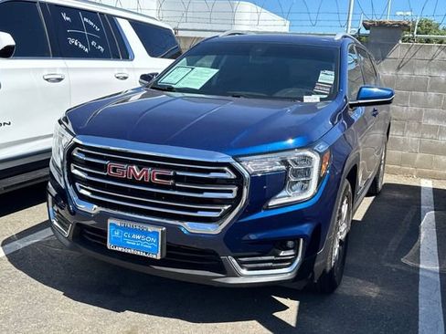Used 2023 GMC Terrain SLT AWD/4WD image 7