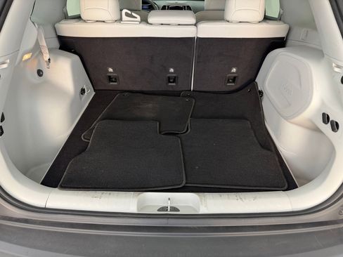 Used 2022 Jeep Cherokee Limited image 23