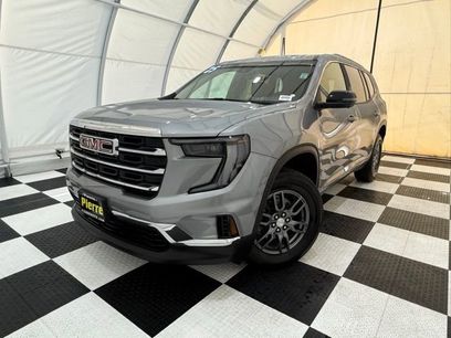 Used 2025 GMC Acadia Elevation