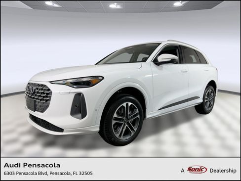 Certified 2025 Audi Q5 Premium w/ Convenience Package AWD/4WD image 1