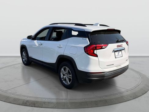 Used 2020 GMC Terrain SLE w/ Driver Convenience Package AWD/4WD image 4