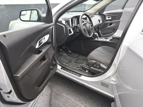 Used 2013 Chevrolet Equinox LS FWD image 14