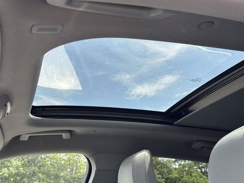 Certified 2022 Lincoln Nautilus Reserve AWD/4WD image 36