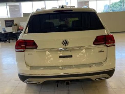 Used 2019 Volkswagen Atlas SEL AWD/4WD image 6