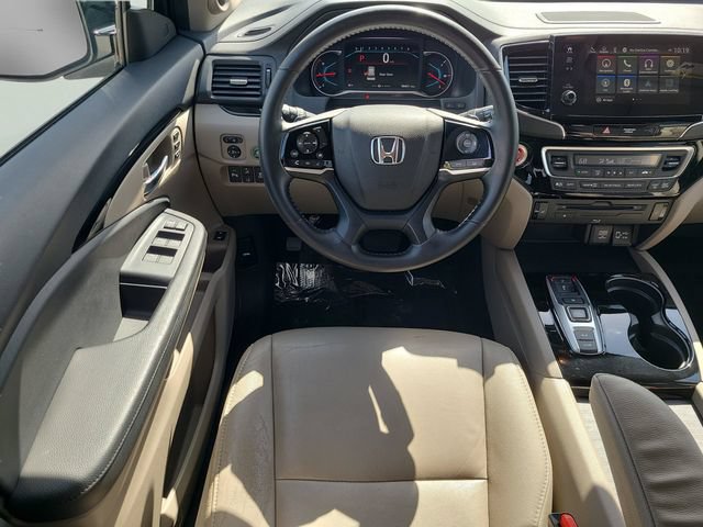 Used 2019 Honda Pilot Touring image 16