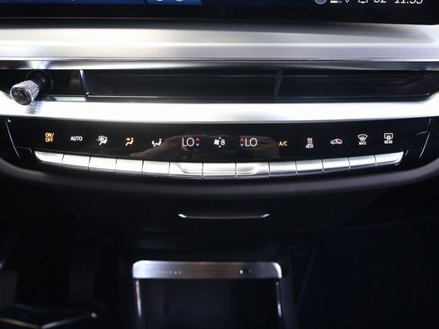 New 2025 Cadillac Lyriq Luxury image 25