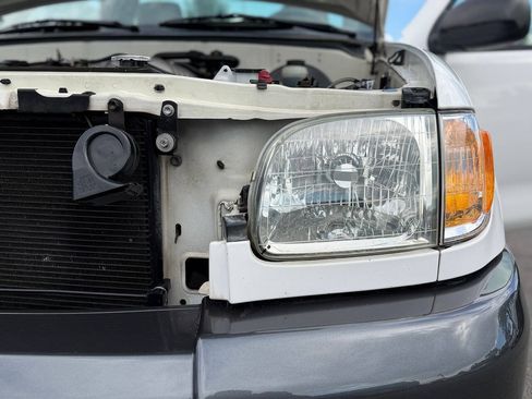 Used 2003 Toyota Tundra 2WD Regular Cab image 11