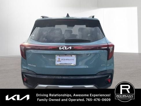 Used 2024 Kia Seltos EX AWD/4WD image 5