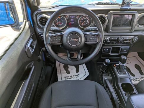 Used 2022 Jeep Wrangler Unlimited Sport AWD/4WD image 14