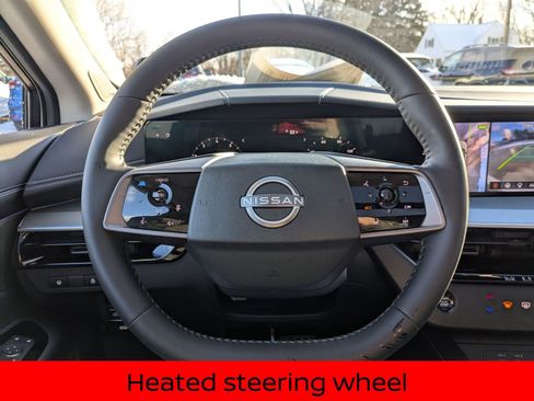 Used 2025 Nissan Murano SL image 16