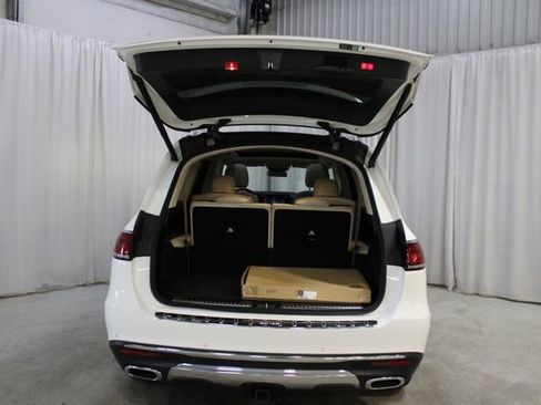 Used 2023 Mercedes-Benz GLS 450 4MATIC image 34