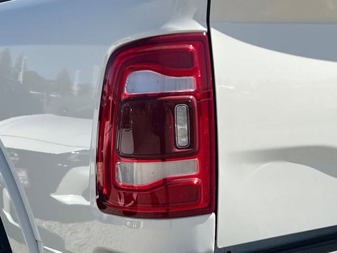 Used 2024 RAM 2500 Limited AWD/4WD image 17