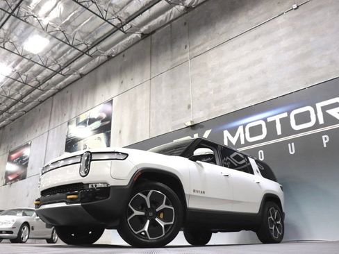 Used 2023 Rivian R1S Adventure Quad AWD/4WD image 83