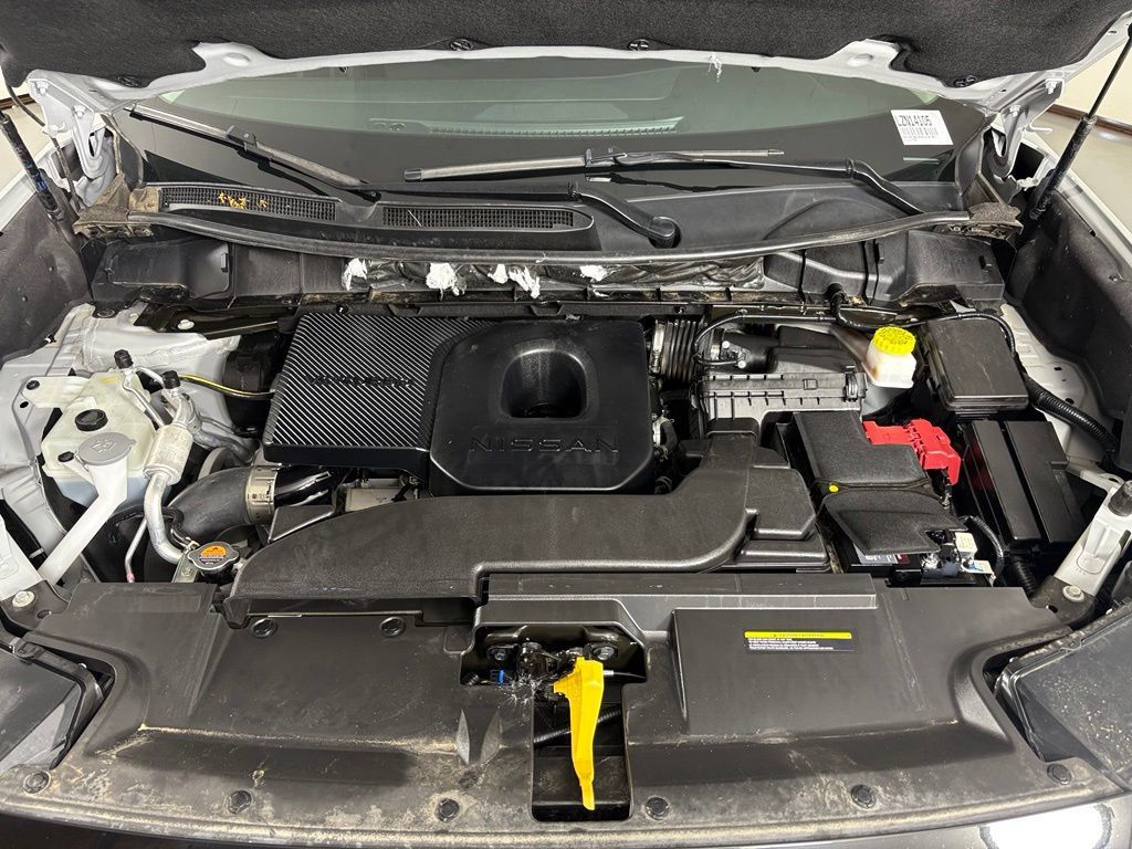Certified 2025 Nissan Murano SV FWD image 44