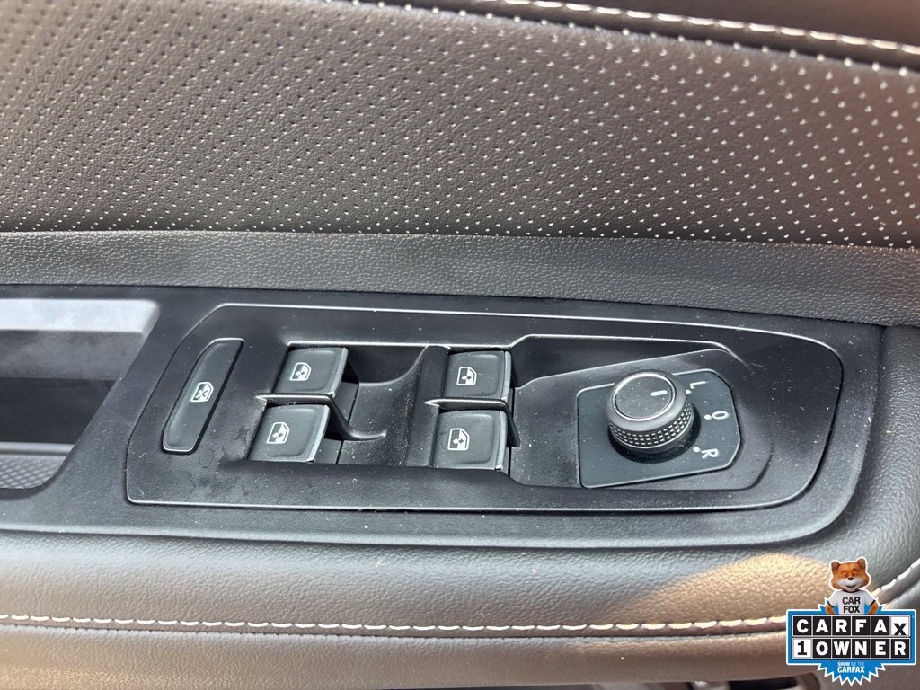 Used 2025 Volkswagen Atlas Cross Sport SE AWD/4WD image 17