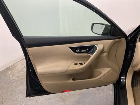 Used 2013 Nissan Altima 2.5 S image 17