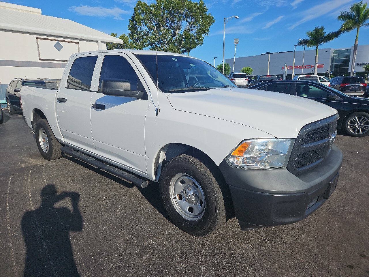 Used 2018 RAM 1500 Tradesman AWD/4WD image 4