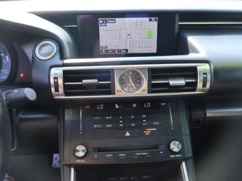 Used 2016 Lexus IS 200t image 18