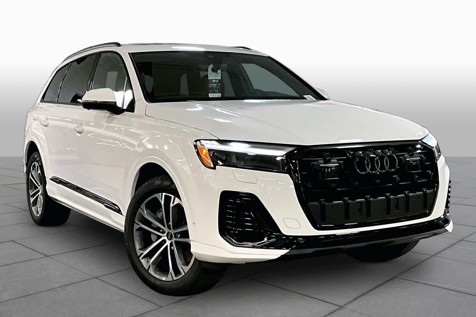 Used 2026 Audi Q7 2.0T Premium AWD/4WD image 2