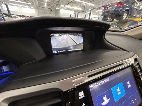 Used 2017 Honda Accord Touring image 25