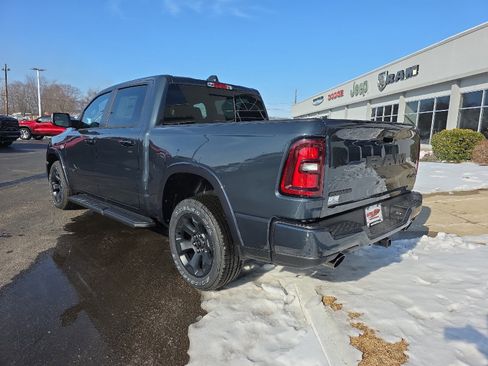 New 2026 RAM 1500 Big Horn w/ Night Edition image 7