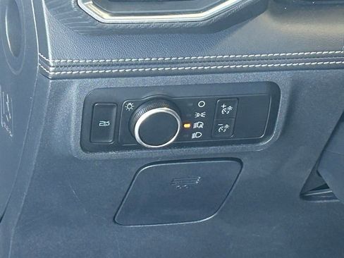 Certified 2024 Ford Mustang Premium image 29