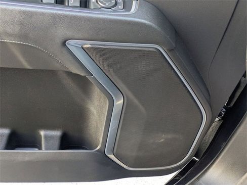 Used 2022 GMC Sierra 1500 Elevation image 13