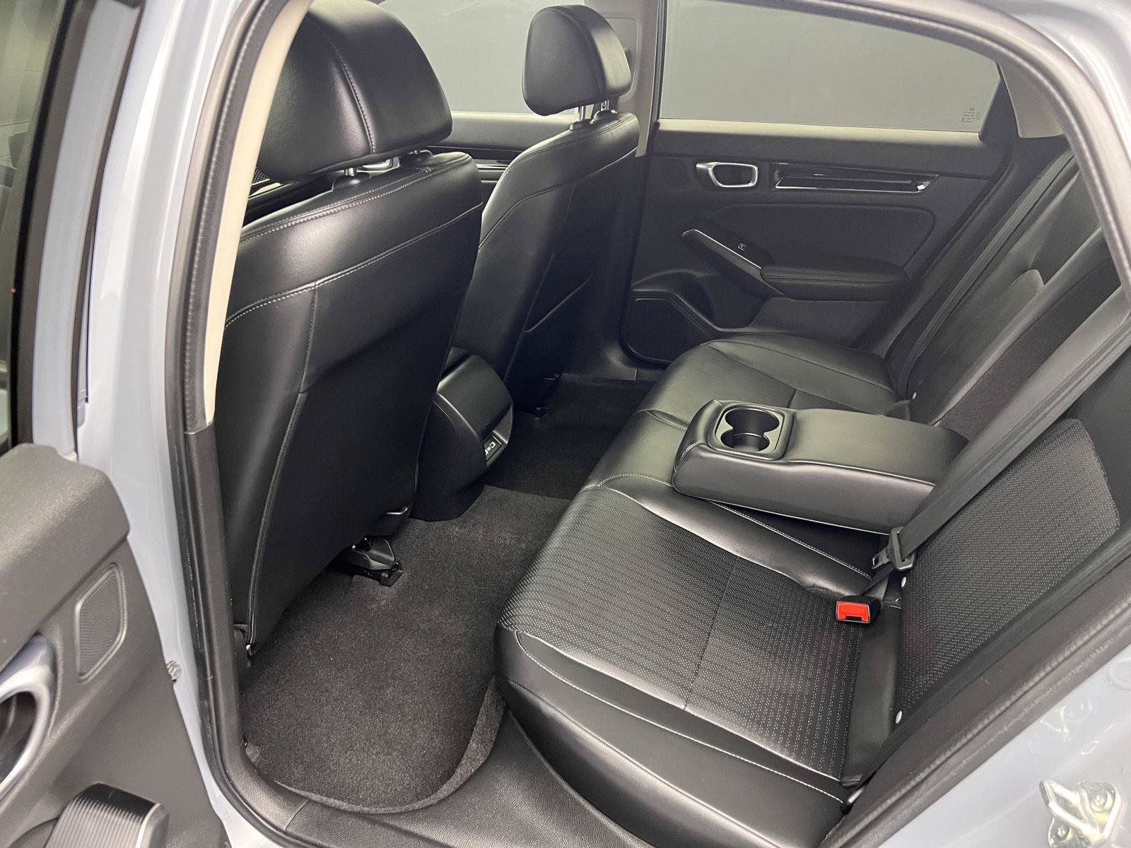 Used 2023 Honda Civic Touring image 17