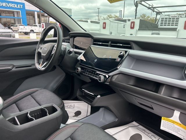 New 2027 Chevrolet Bolt RS FWD image 32