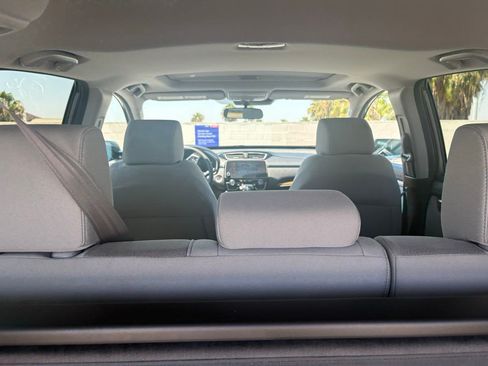 Used 2017 Honda CR-V EX image 11
