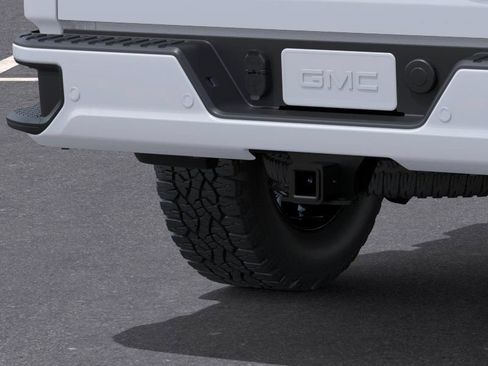 New 2026 GMC Sierra 2500 AT4 w/ AT4 Premium Plus Package AWD/4WD image 14