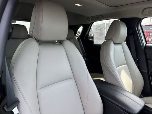 Used 2025 MAZDA CX-30 AWD 2.5 S w/ Preferred Package image 29