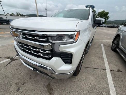 Used 2025 Chevrolet Silverado 1500 LTZ w/ LTZ Premium Package AWD/4WD image 44