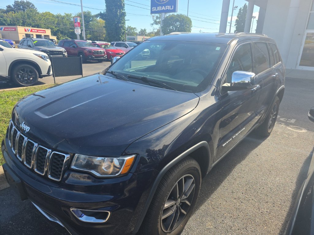 Used 2017 Jeep Grand Cherokee Limited AWD/4WD image 1
