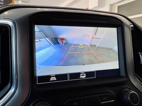 Certified 2021 Chevrolet Silverado 1500 RST w/ Convenience Package II AWD/4WD image 17