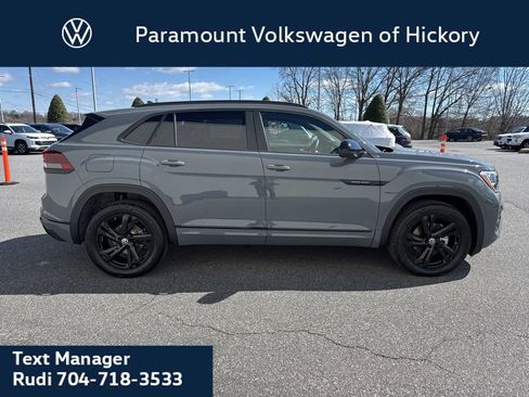 New 2026 Volkswagen Atlas Cross Sport SEL R-Line image 9