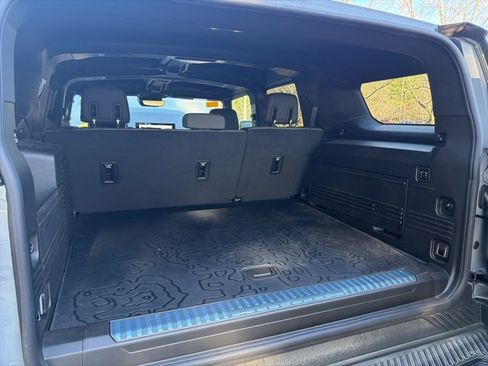 Used 2024 GMC Hummer EV 2X image 23