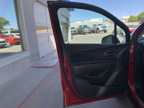 Used 2018 Buick Encore Preferred FWD image 11