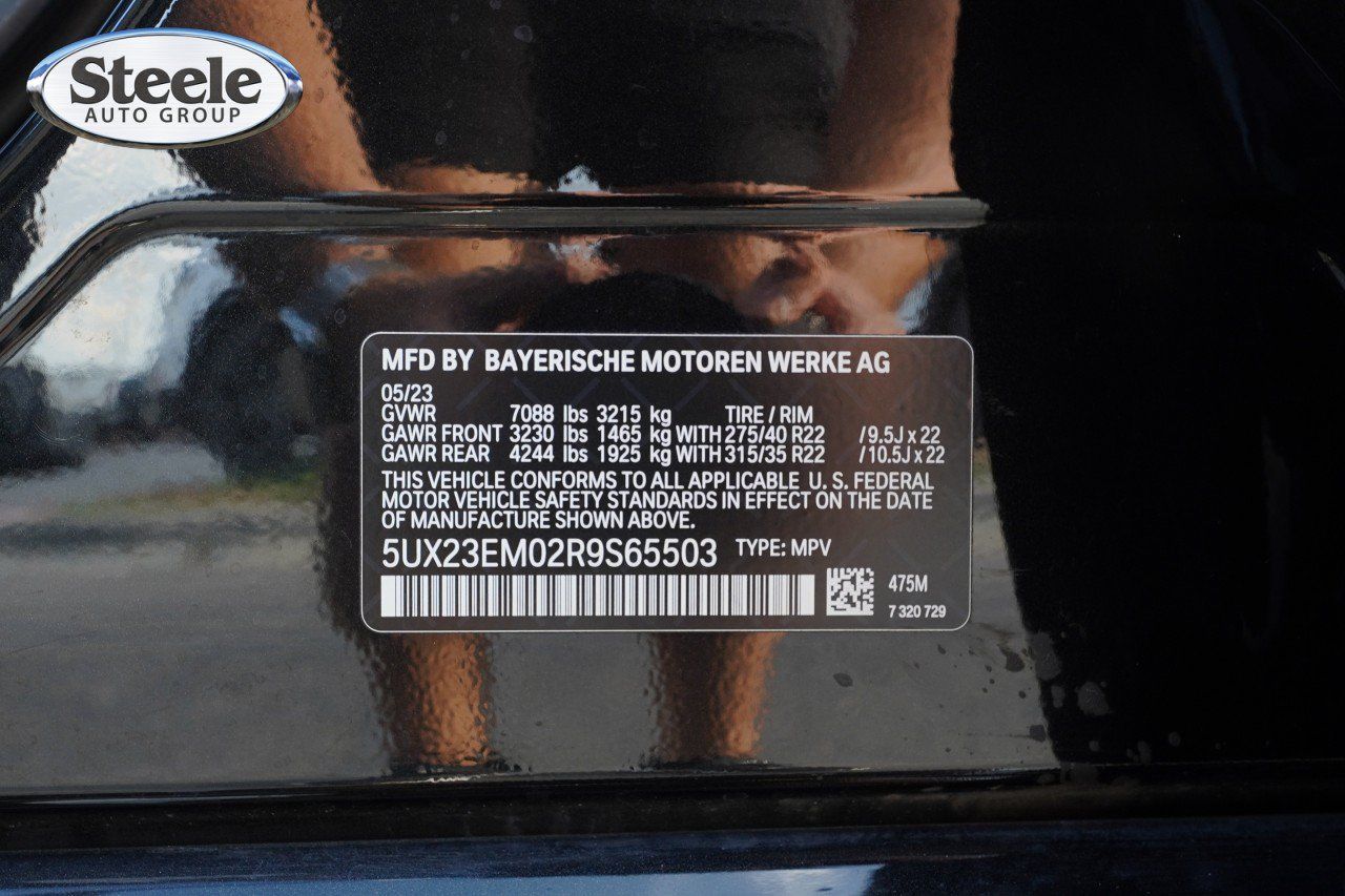 Used 2024 BMW X7 xDrive40i w/ M Sport Package AWD/4WD image 30