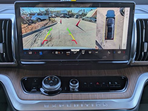 New 2025 Ford Expedition Max King Ranch image 23