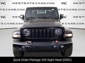 Used 2025 Jeep Gladiator Mojave AWD/4WD video 2