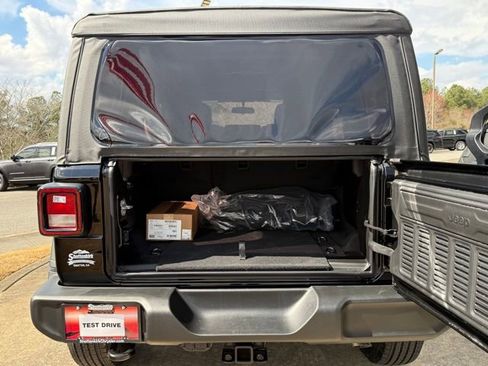 New 2026 Jeep Wrangler Unlimited Sport AWD/4WD image 29