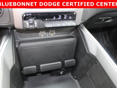 Used 2025 RAM 1500 Lone Star RWD image 25