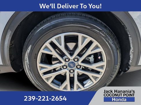 Used 2022 Ford Escape SEL FWD image 10